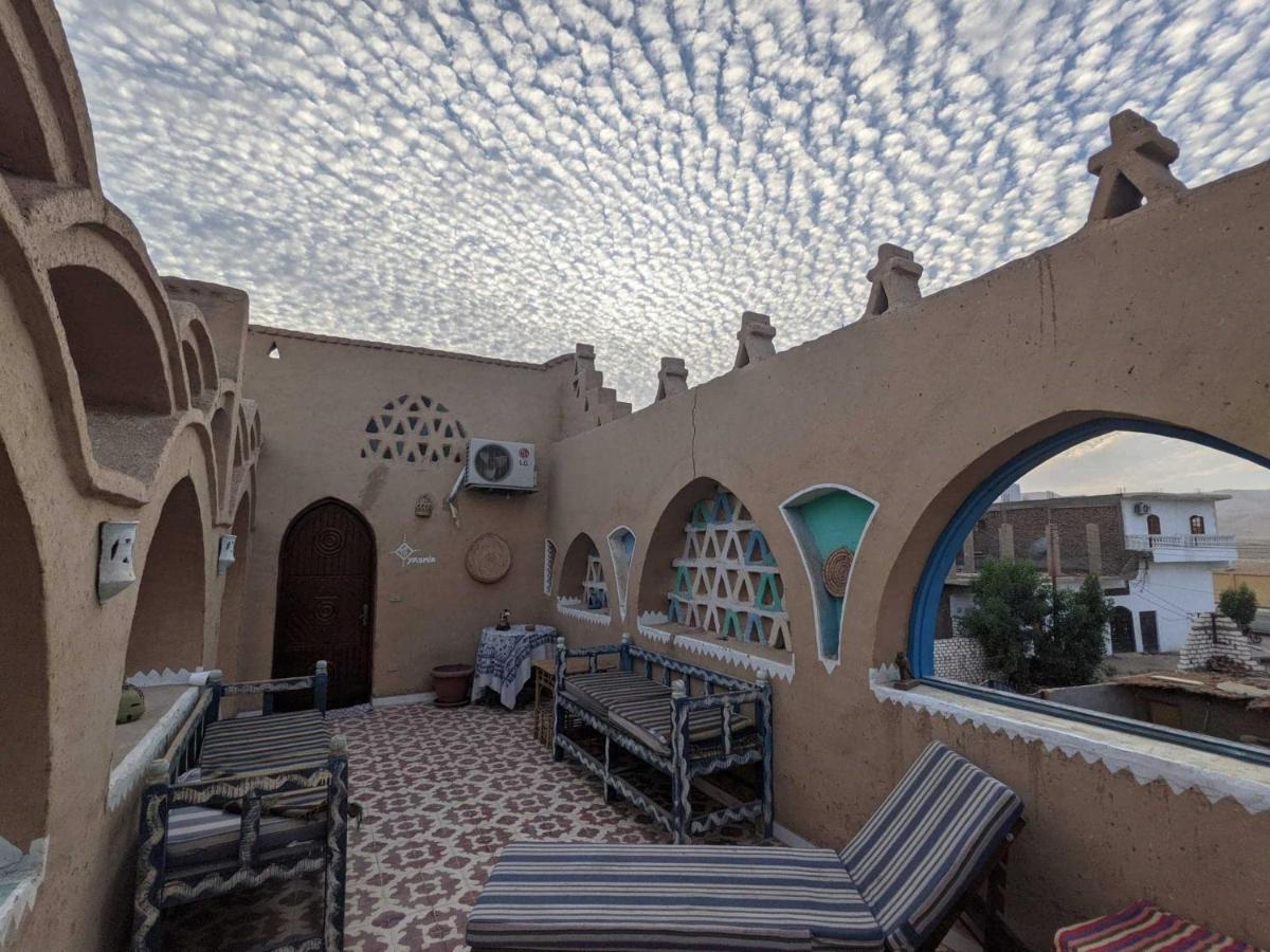 Scorpion House Luxor Hotel Bagian luar foto