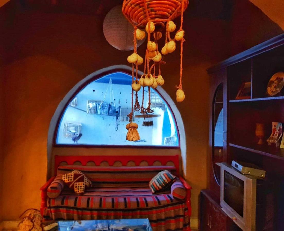 Scorpion House Luxor Hotel Bagian luar foto