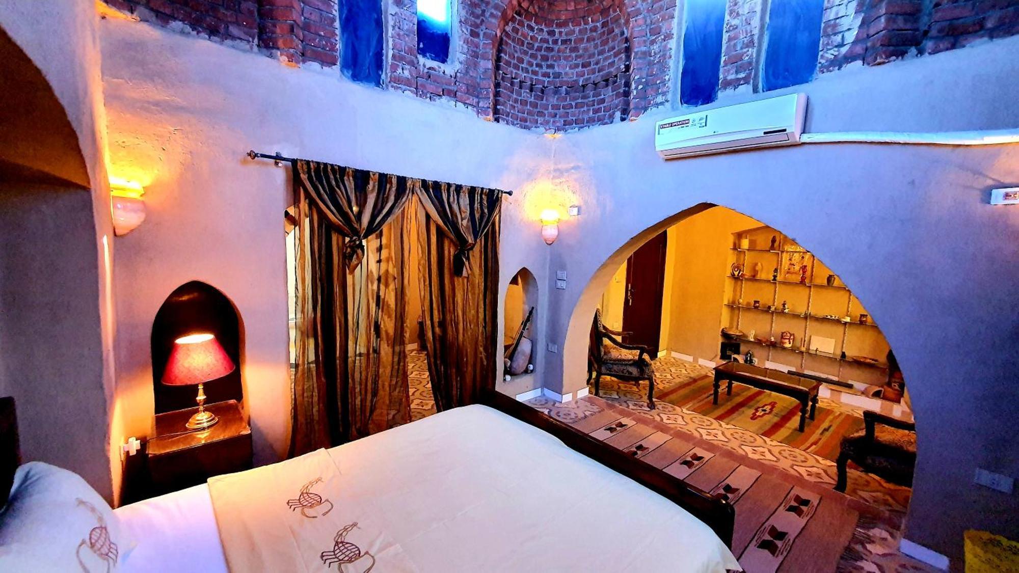 Scorpion House Luxor Hotel Bagian luar foto